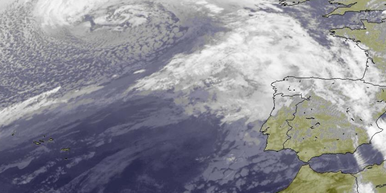 ‘Domingos’ deja más de un centenar de incidencias en Galicia, con Vigo como ciudad más afectada