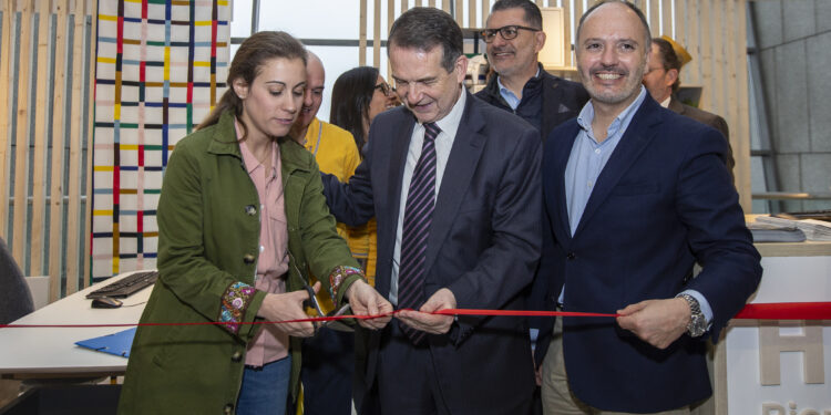 Caballero enfría las expectativas de una apertura de Ikea en Vigo: “Ellos mismos están dudando”