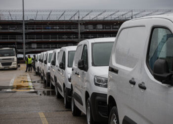 Stellantis Vigo asegura al comité «plena integración» en la electrificación del grupo, pero no nuevos modelos
