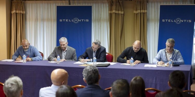 Firmado el nuevo convenio de Stellantis Vigo, con el compromiso de adjudicar la nueva plataforma