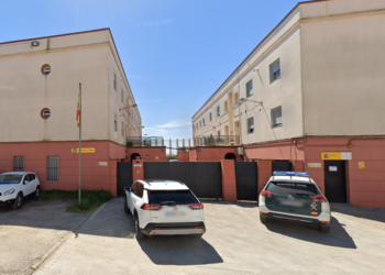 Detienen a un taxista de Cangas por dos presuntos delitos de agresión sexual a menores