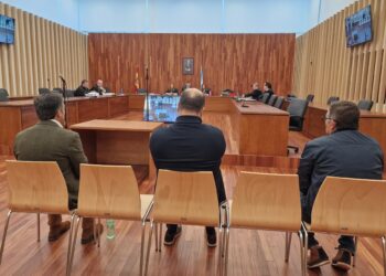 El exdirector de una sucursal de Vigo juzgado por estafar 740.000 euros al Banco Pastor niega la acusación