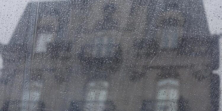 Vigo deja atrás 33 días seguidos lloviendo: el pronóstico meteorológico anuncia el ansiado descanso