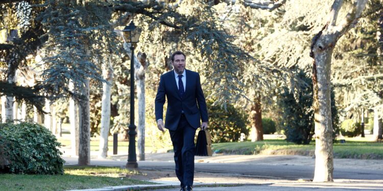 El nuevo ministro de Transportes, sobre el AVE a Vigo: “En todos los lugares tienen su carta a los Reyes Magos”