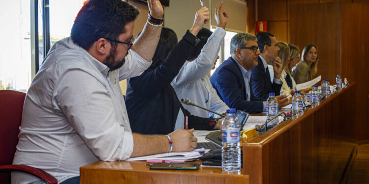 O BNG acusa a Abel Caballero de actuar de “forma mafiosa” co novo PXOM de Vigo