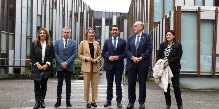 “Buena sintonía” en el primer encuentro entre la UVigo y la Deputación de Pontevedra