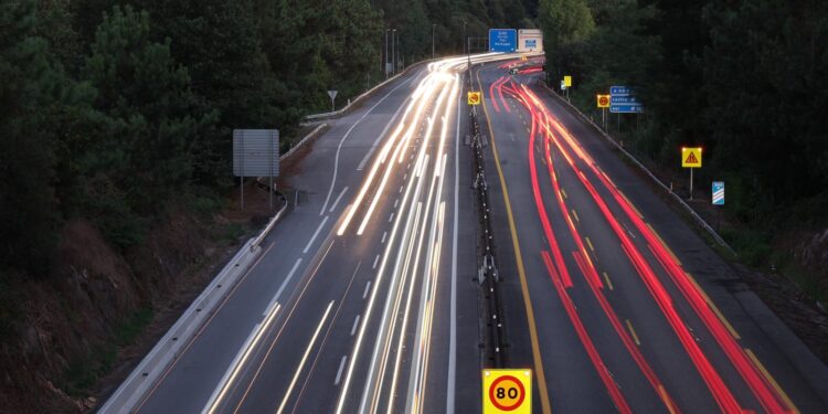 Campaña especial en zonas de ocio: la DGT vigilará el consumo de alcohol y drogas al volante