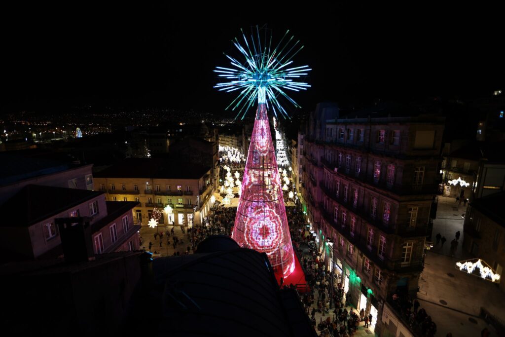 La imagen más espectacular e icónica de la Navidad de Vigo: desde la megaestrella a la noria