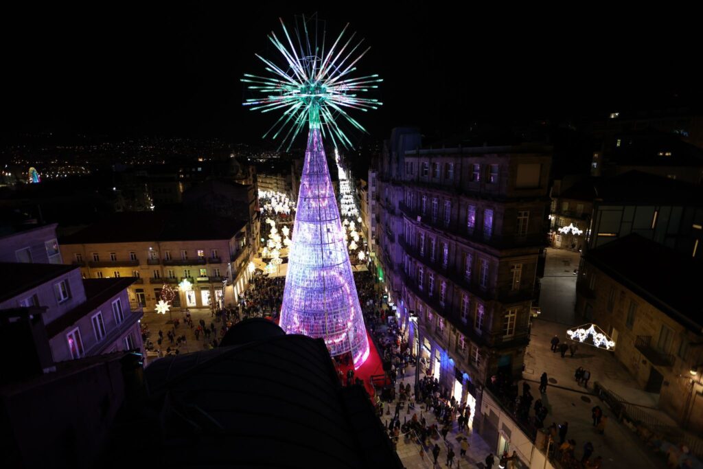 La imagen más espectacular e icónica de la Navidad de Vigo: desde la megaestrella a la noria