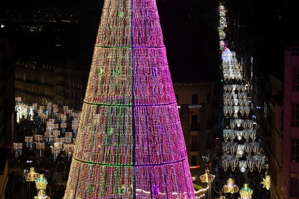 La imagen más espectacular e icónica de la Navidad de Vigo: desde la megaestrella a la noria