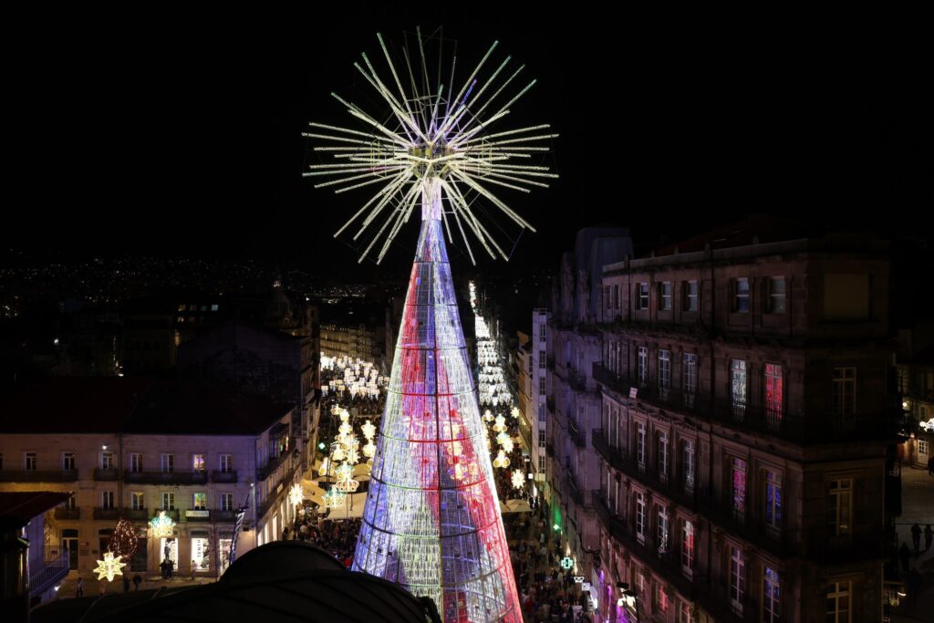 La imagen más espectacular e icónica de la Navidad de Vigo: desde la megaestrella a la noria