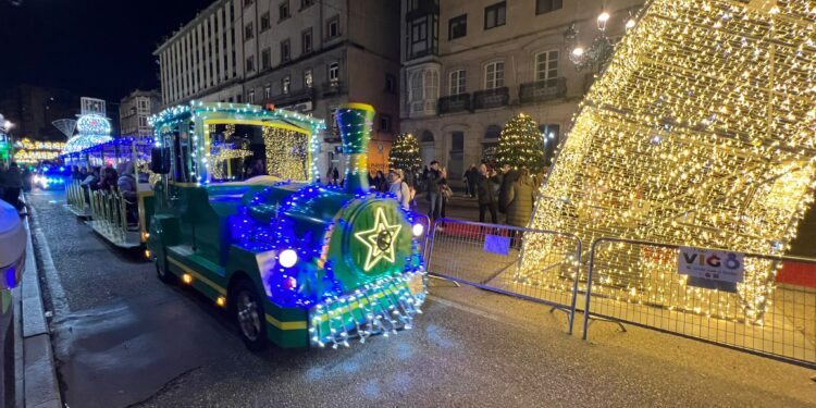 La imagen más espectacular e icónica de la Navidad de Vigo: desde la megaestrella a la noria