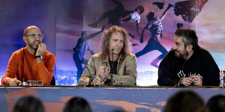 Robe Iniesta cerrará su gira en Vigo: «Es más banda de lo que ha sido Extremoduro nunca»