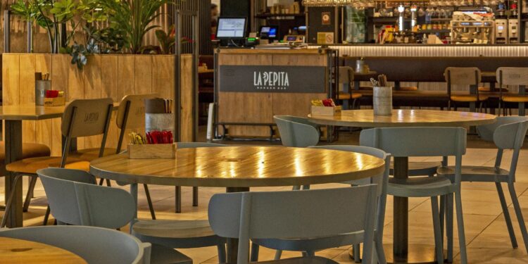 La hamburguesería viguesa más famosa dona un 10% de su recaudación del día a la protectora Os Biosbardos