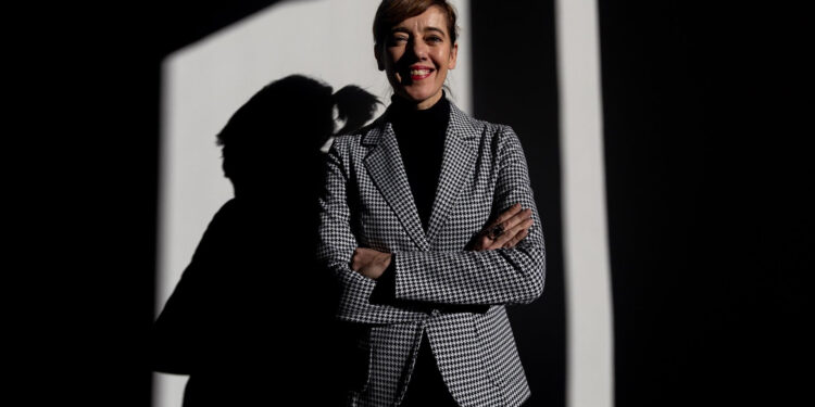 La viguesa Marta Lois, la mujer de confianza de Yolanda Díaz para poner a prueba a Sumar en Galicia