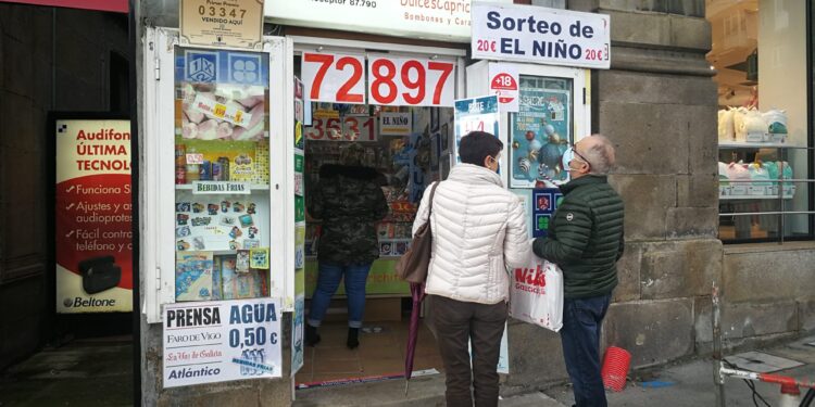 Cada gallego gasta unos 75 euros en la Lotería de Navidad: Vigo busca su quinto ‘Gordo’