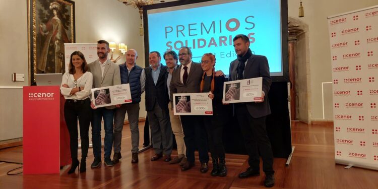 La asociación viguesa Avempo gana el primer premio de los galardones solidarios Cenor