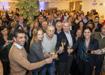 Rueda reafirma el compromiso de la Xunta con Vigo frente a las “deudas” de Pedro Sánchez con la ciudad