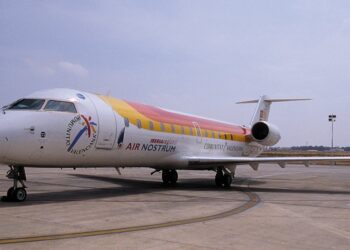 Vigo recupera el vuelo directo con Santander: los billetes salen a la venta desde 39 euros