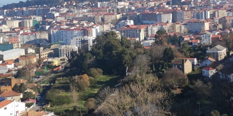Ministerio, Xunta y Concello de Vigo firman el convenio para construir 27 pisos de alquiler social en dos años y medio
