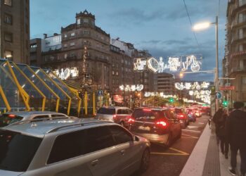 El colapso en los accesos impide a la ministra Pilar Alegría celebrar un acto en Vigo