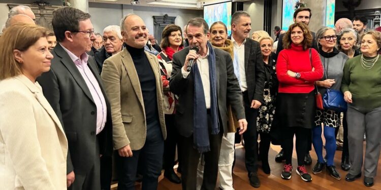 Caballero celebra el fin de un año “muy importante” y espera que Besteiro gane las autonómicas en 2024