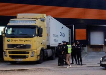 Cuatro detenidos por un alijo de cocaína de 7,2 toneladas en un polígono de Cambre