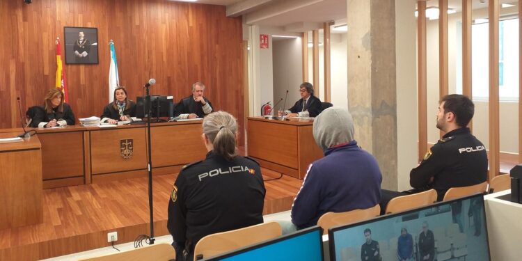 Acepta 7 años de prisión y 5 años de libertad vigilada tras reconocer que violó a su hija en Vigo