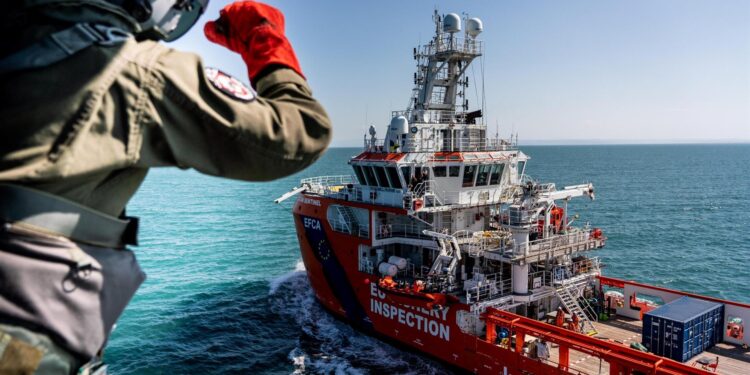 España sanciona a doce armadoras de Vigo y O Morrazo por desactivar geolocalizadores en buques