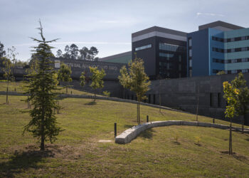 Los hospitales universitarios de A Coruña, Santiago y Vigo, los mejores gallegos en el índice del Instituto Coordenadas
