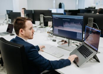 Mercadona amplía su equipo tecnológico tras abrir ‘hubs’ de desarrollo en Vigo, Sevilla, Santander y Oporto