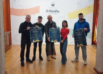 O Porriño celebra la Nochevieja el 30 de diciembre con El Combo Dominicano, DJ, cotillón y chocolate gratis