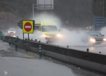 Una tromba de agua sobre Vigo: inundaciones tras 10 litros por m2 en 15 minutos