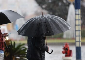 Una tromba de agua sobre Vigo: inundaciones tras 10 litros por m2 en 15 minutos