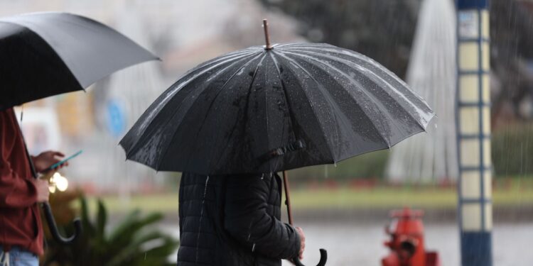 Una tromba de agua sobre Vigo: inundaciones tras 10 litros por m2 en 15 minutos