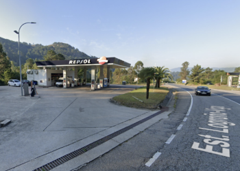 Buscan al atracador que asaltó la gasolinera de O Confurco a punta de pistola