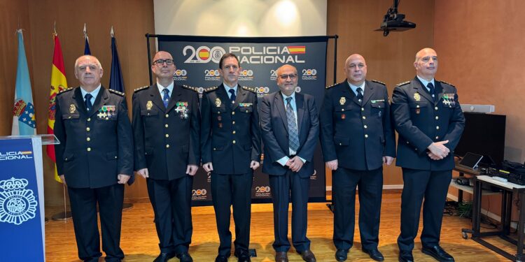 Tres nuevos comisarios se incorporan a las dependencias de la Policía Nacional de Vigo