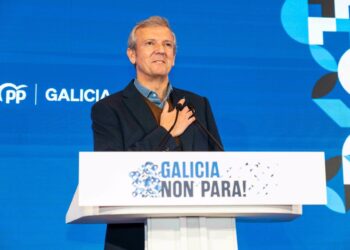 Rueda protagoniza su primer gran acto político tras adelantar las Autonómicas al 18 de febrero