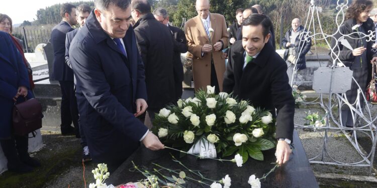 Una exposición conmemorará el 25 aniversario del fallecimiento de Torrente Ballester