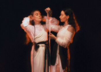 Fillas de Cassandra presenta o seu novo «convite ao festexo colectivo e catártico» en Vigo