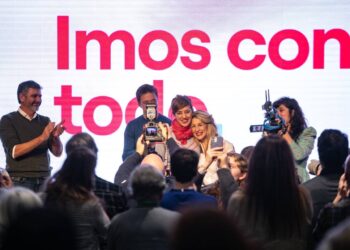 La candidata de Sumar Galicia pide recuperar la «musculatura industrial» en la comunidad