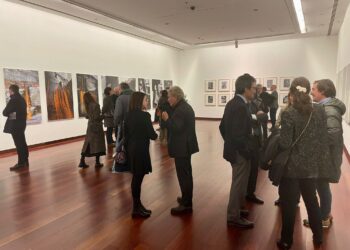 La pizarra se convierte en arte con una exposición de 32 fotografías sobre las canteras de Valdeorras