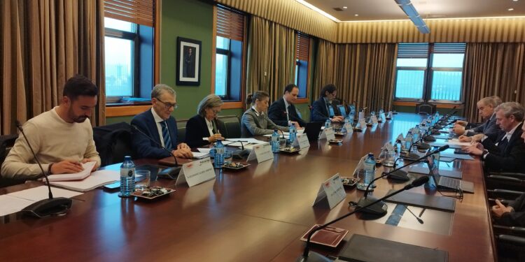 El Puerto de Vigo movió más contenedores que nunca en 2023
