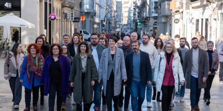 Pontón: «No va ni de Sánchez ni de Feijóo, va del futuro de los gallegos y gallegas»