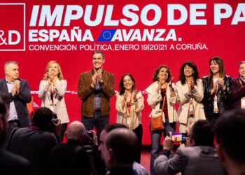 Los alcaldes de Vigo y A Coruña, en la nueva Ejecutiva del PSOE