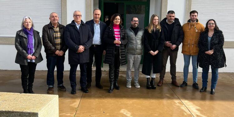 Cuatro años después, los vecinos de Tomiño recuperan el consultorio de Goián