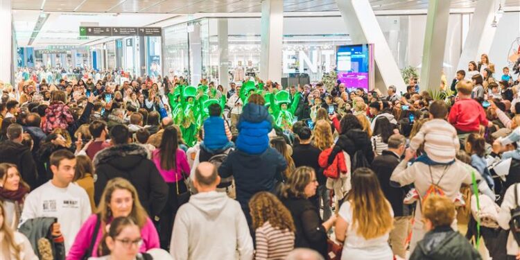 Más de 11 millones de personas se pasaron por el centro comercial Vialia el año pasado