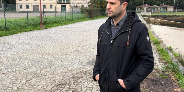 «Nuestras costas reciben plásticos similares desde hace años, pero el problema es que estos pélets están llegando de forma masiva»