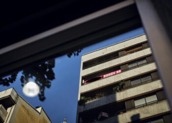 edificio vivienda alquiler