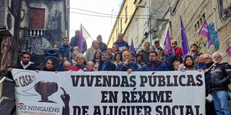 Concentración ciudadana para reclamar las viviendas de la Sareb para alquiler social